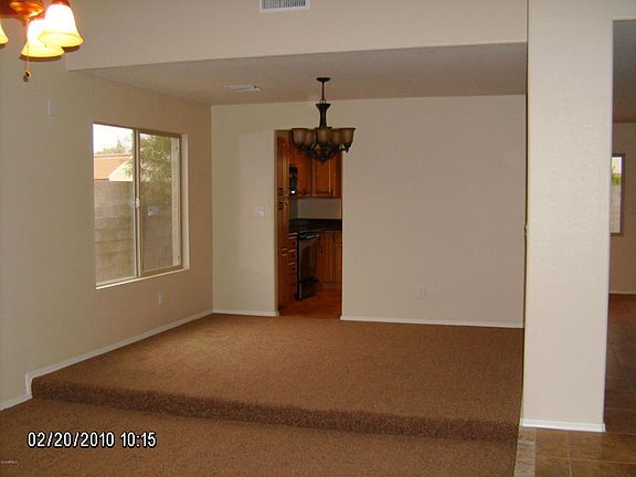 3rd image of 1566 W Juanita Cir