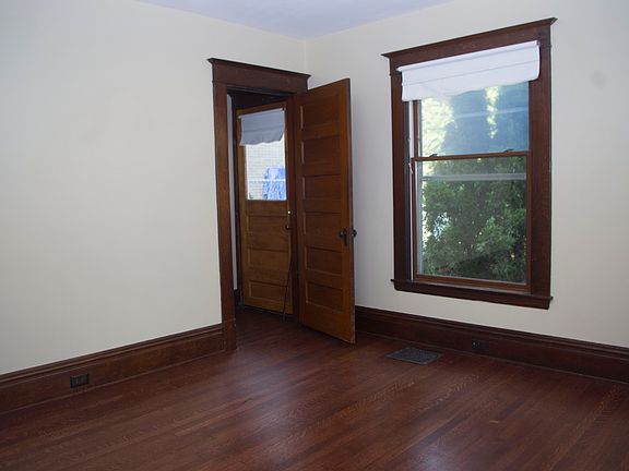 Living Room (facing stairs)