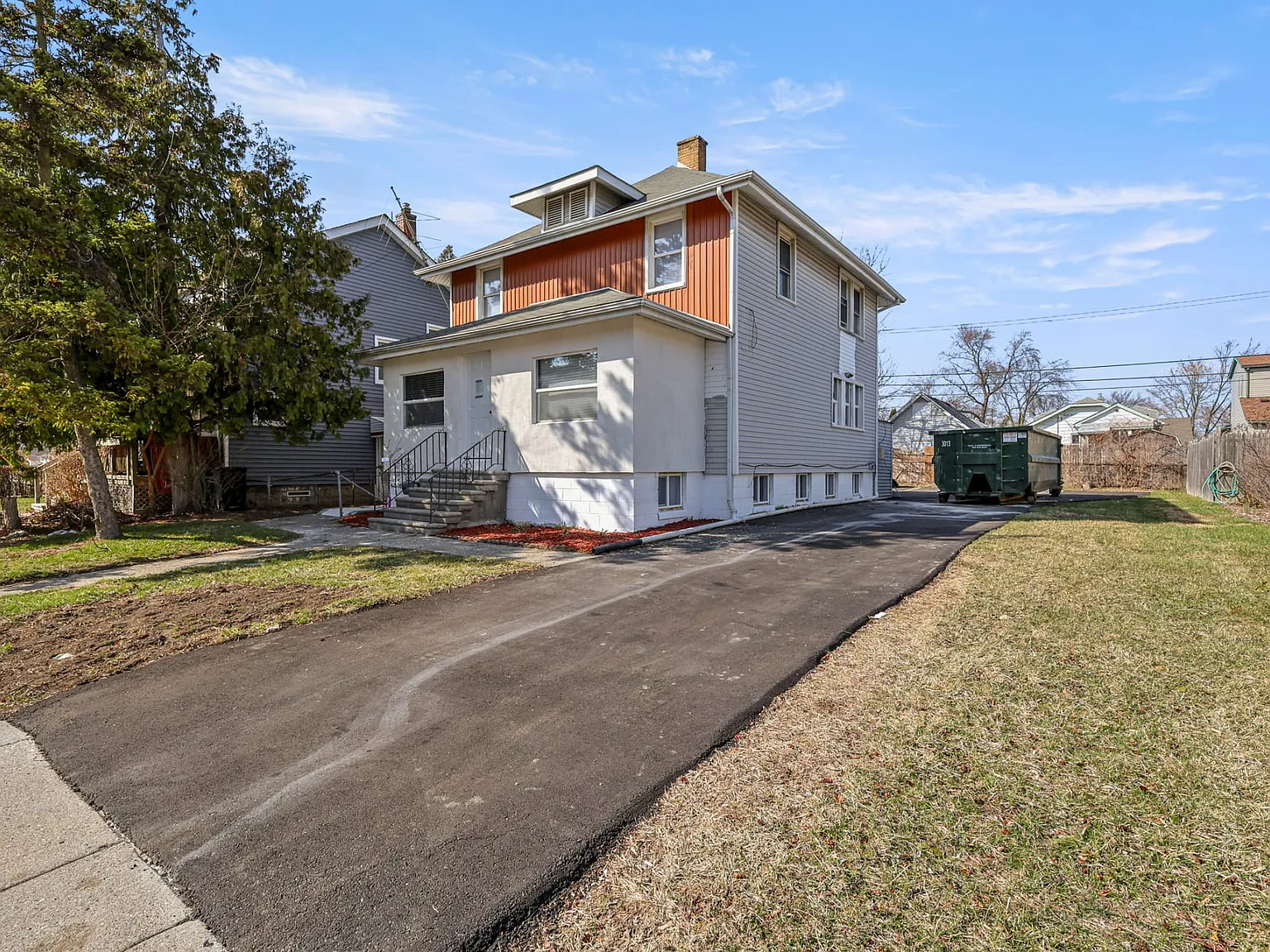 2 bed, 800 sqft, $1,495 — Photo 1