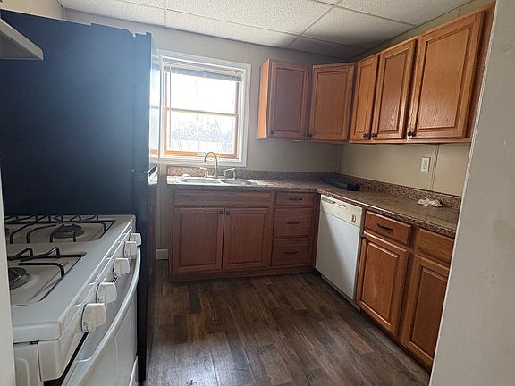 3rd image of 761 Glendale Ave