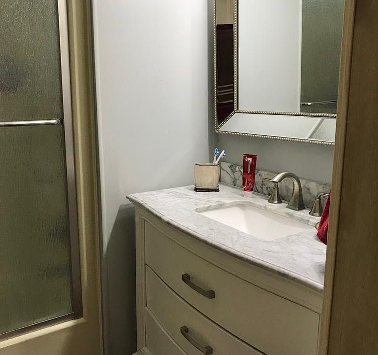 1st image of 9051 Allen Cir