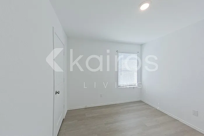 4105 Water Fall Cv — Photo 13