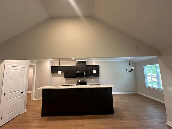4th image of 3330 Stockport Drive
