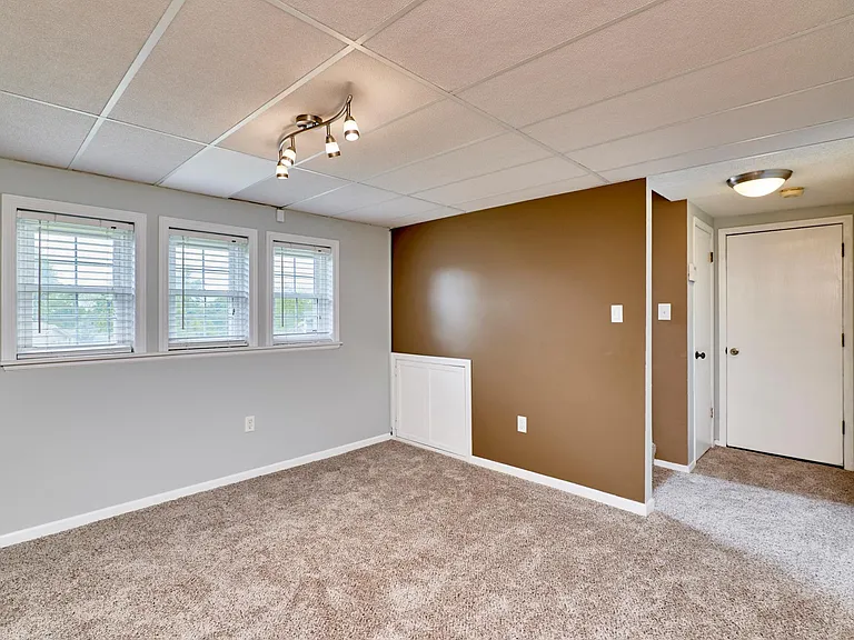 6001 La Chateau Ct — Photo 21