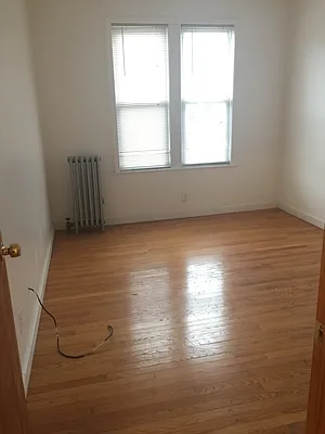 Rented by Sterling Realty Solution Inc | media 17