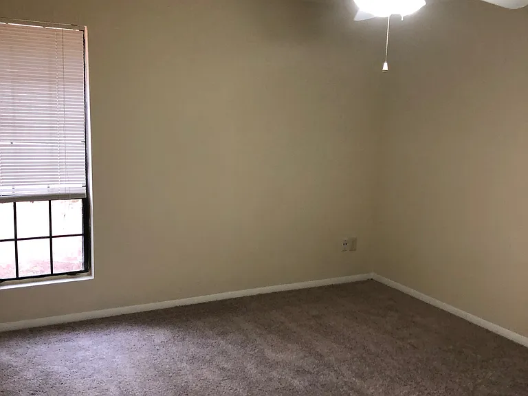 3051 Sonya Ln — Photo 2