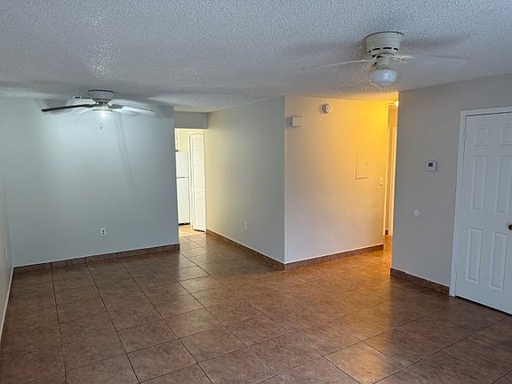 4th image of 4151 Corsair Ave