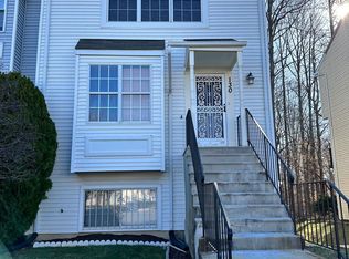 130 Azalea Ct UNIT 27-2, Upper Marlboro, MD 20774