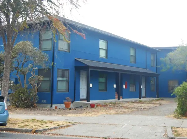 1325 Hopkins St, Berkeley, CA 94702