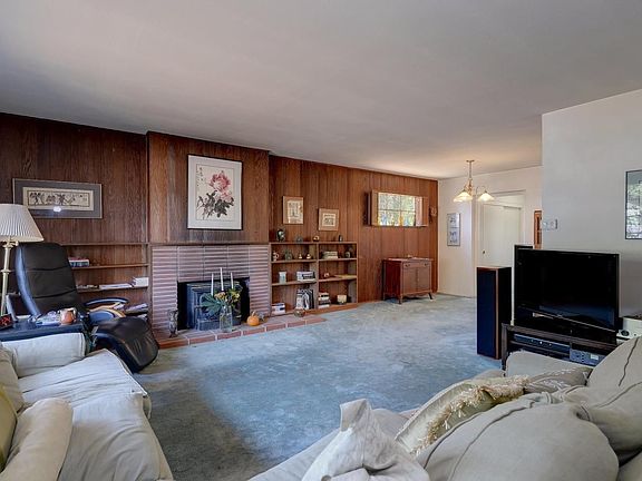 4th image of 638 Benvenue Ave