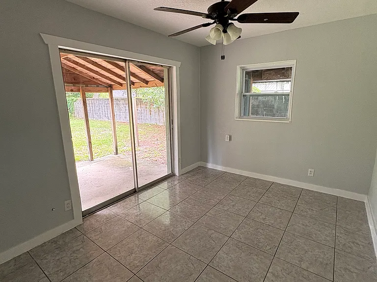 135 Lake Hayes Rd — Photo 8