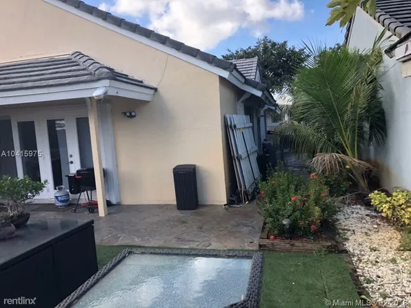 9800 NW 47th Ter, Doral, FL 33178