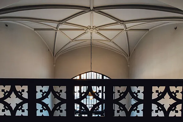 Rented by Nooklyn NYC LLC | media 54