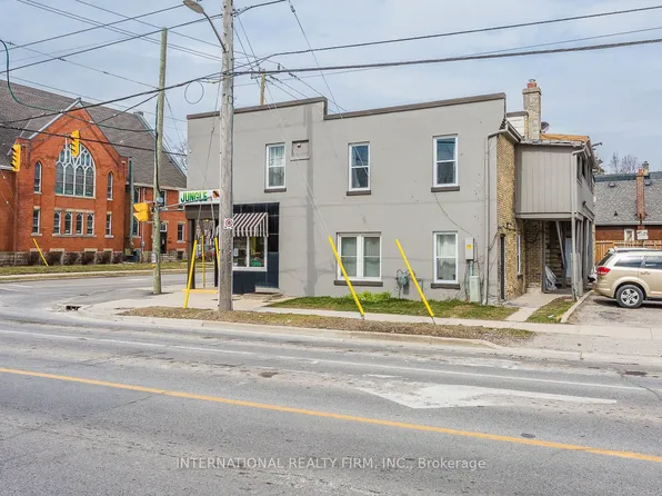 202 Egerton St, London, ON N5Z 2G7