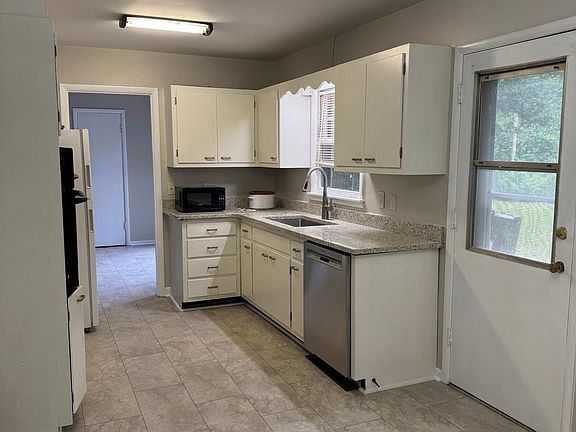 3rd image of 6508 Janice St NW