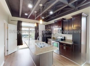 225 E 1st St, Dayton, OH 45402