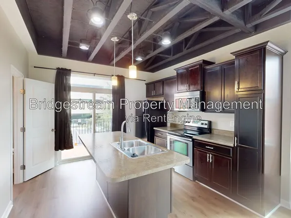 225 E 1st St, Dayton, OH 45402