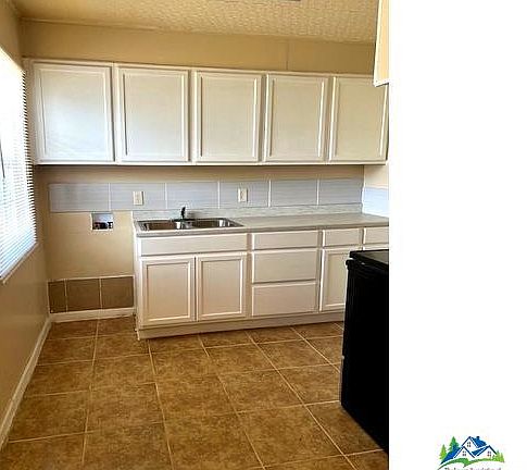 5th image of 120 Manzanita St