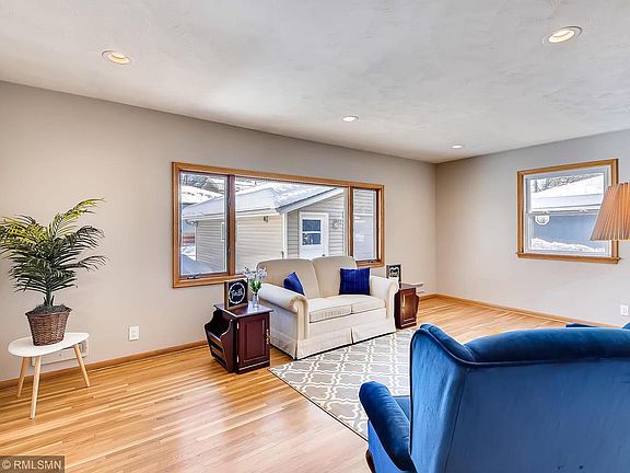 4th image of 6050 Yukon Ave N