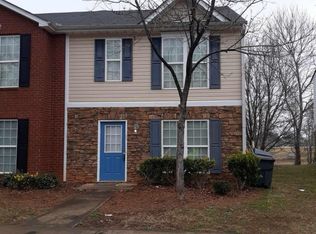 1834 Grove Way, Hampton, GA 30228