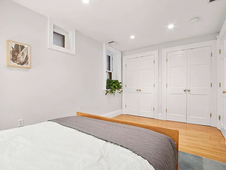 244 Beacon St #1B1 — Photo 7