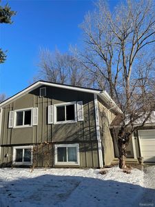 27211 Hickory St, Harrison Township, MI, 48045