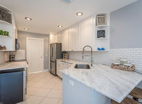 5th image of 5545 Cove Cir #80