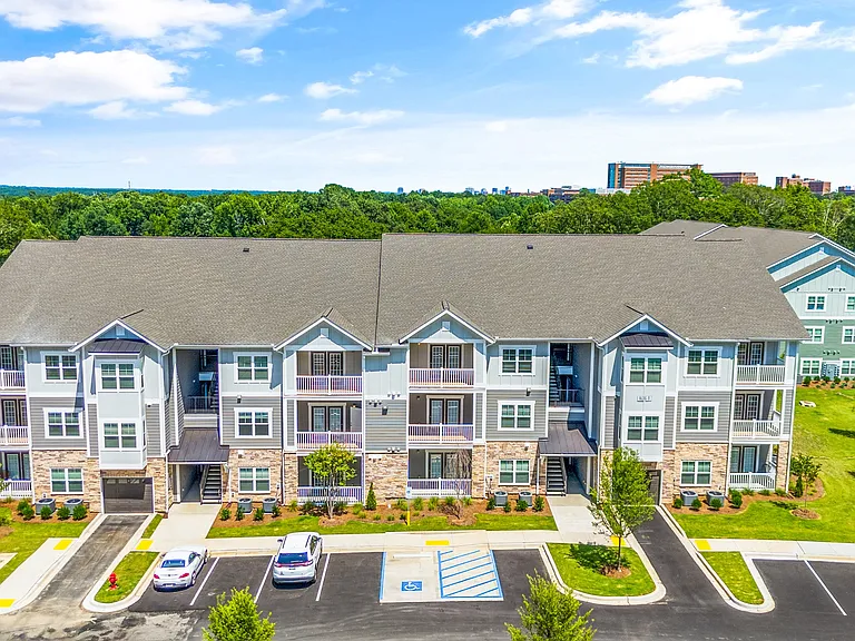Langley Pointe Apartments | You'll Love Living Here