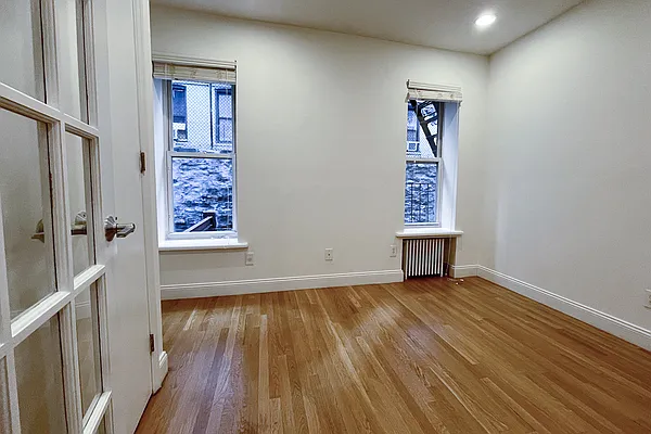 Rented by Corcoran | media 22