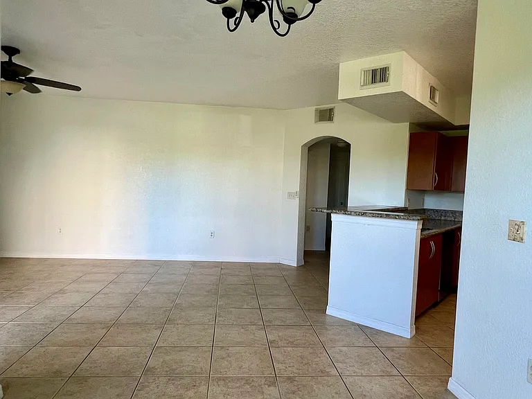 136 SW Peacock Blvd #19-104 — Photo 6