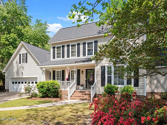 4th image of 707 Shady Meadow Court