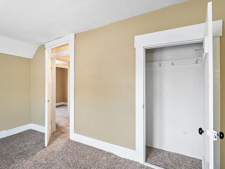 321 S Short St — Photo 15