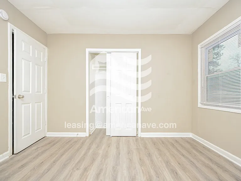 1797307_011_wm_-_bedroom_13458668.jpg