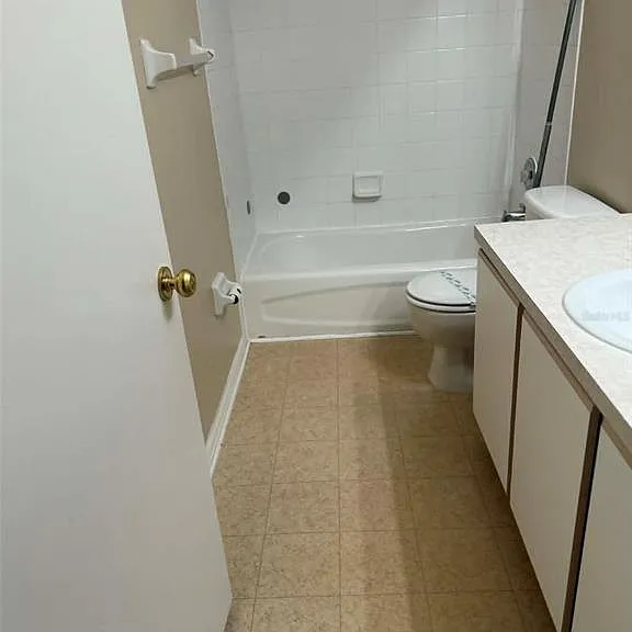 2113 Fluorshire Dr — Photo 14