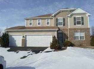 16302 S Spring Creek Ln, Plainfield, IL 60586