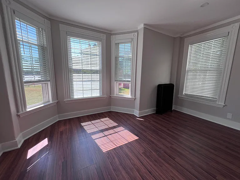 52 Lincoln St #A — Photo 7