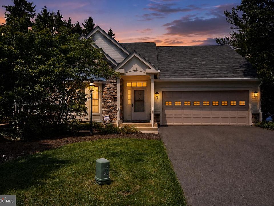 1st image of 12 Fringe Tree Ct