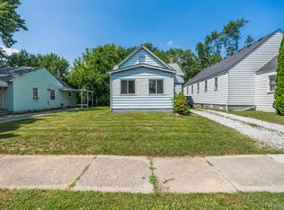 38 Clair St, Mount Clemens, MI 48043