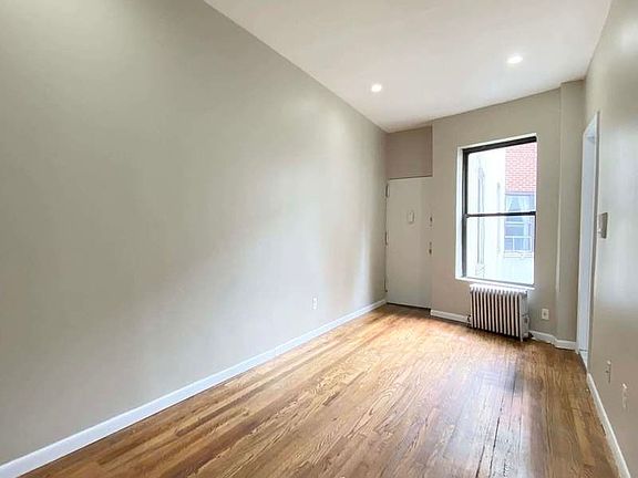 3rd image of 507 E 73rd St APT 26-A