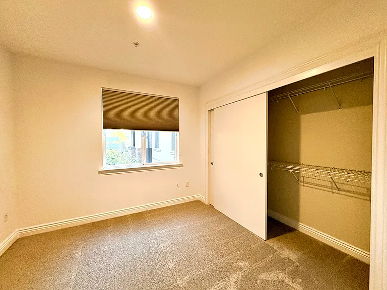 1310 Creekside Dr — Photo 22