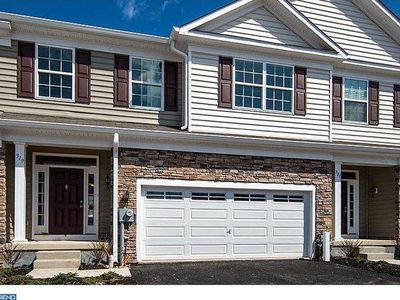 143 Fairfield Cir N, Royersford, PA, 19468