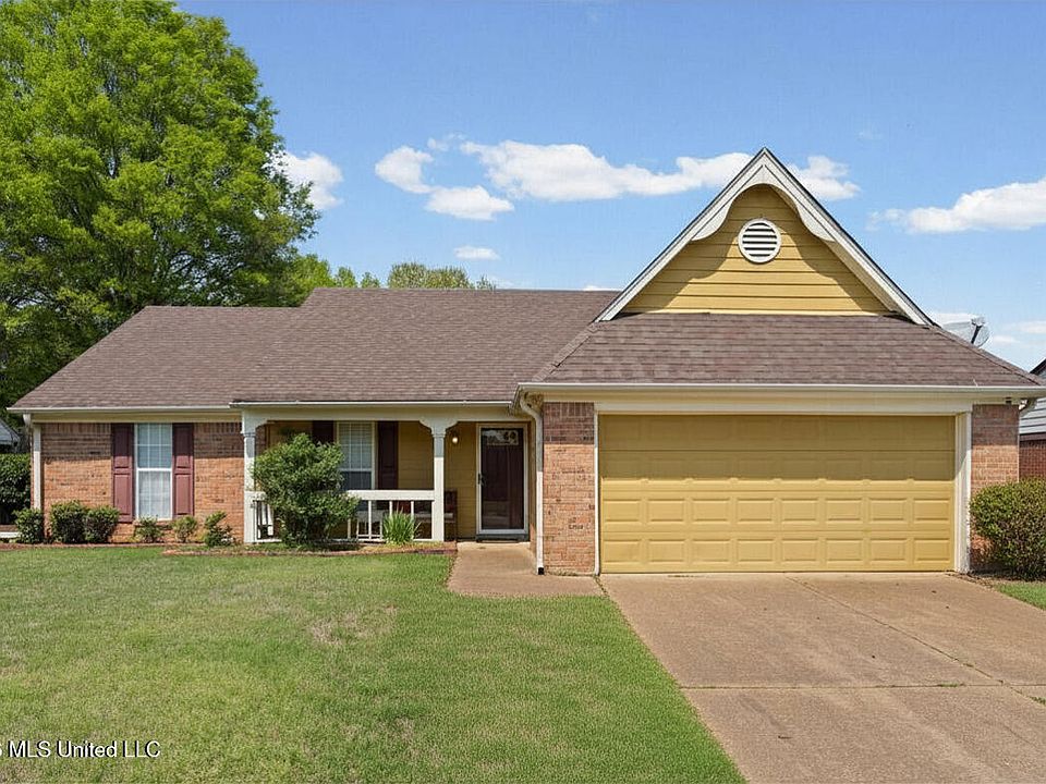 1st image of 10158 Oak Leaf Dr