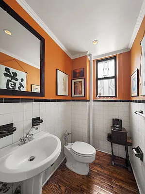 Rented by Compass | media 9