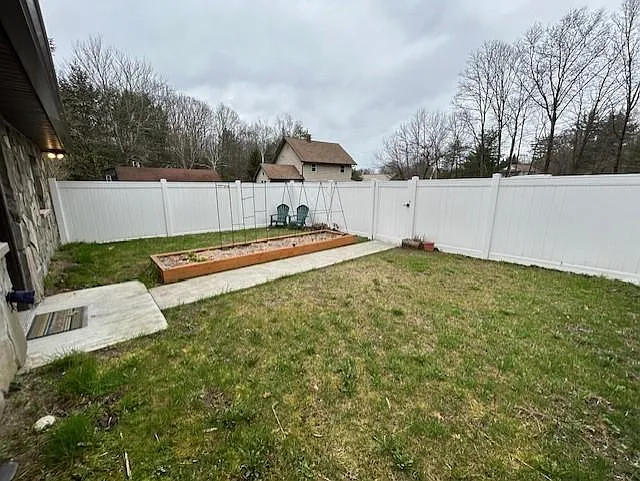 6 Mae Ln — Photo 14