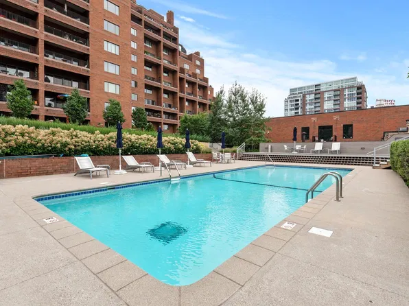 100 2nd St SE APT 406, Minneapolis, MN 55414