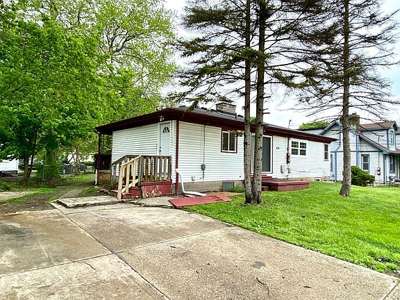 4th image of 438 Ainsworth Cir APT 1