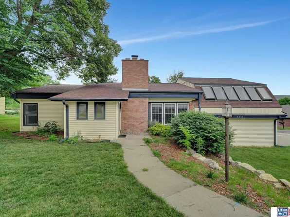 5410 Pioneers Blvd, Lincoln, NE 68506