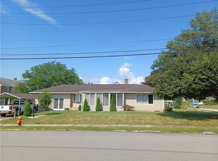 2415 High St, Natrona Heights, PA