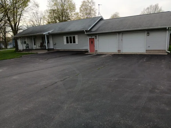 185 Church Ave, Hesperia, MI 49421