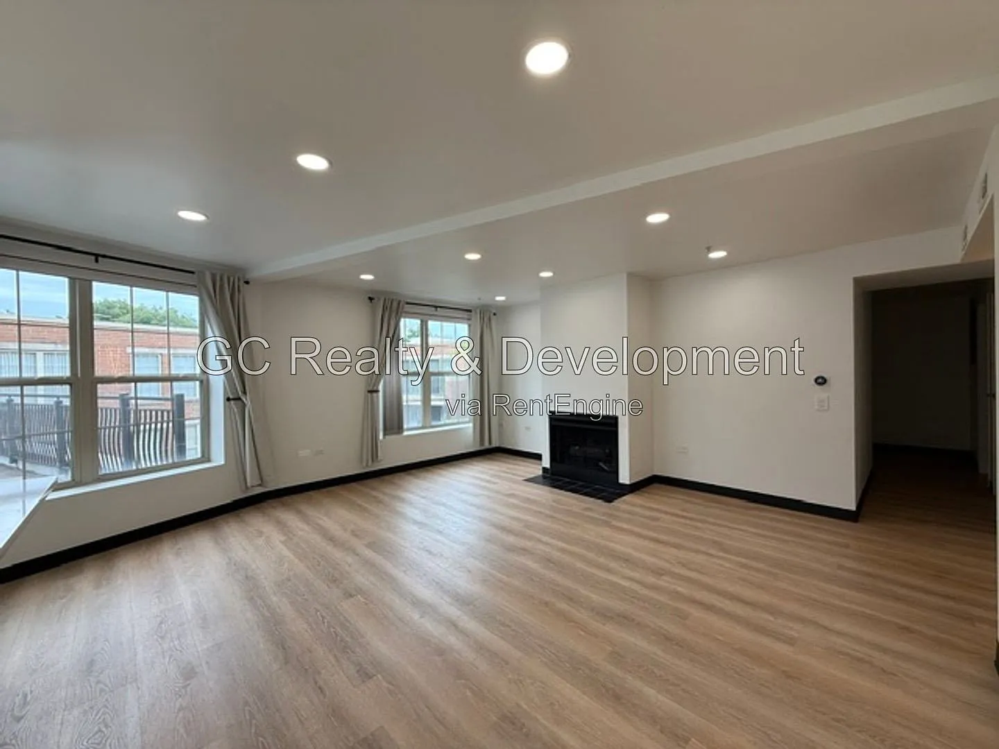 2 bed, 2.0 bath, 1450 sqft, $2,995 — Photo 4